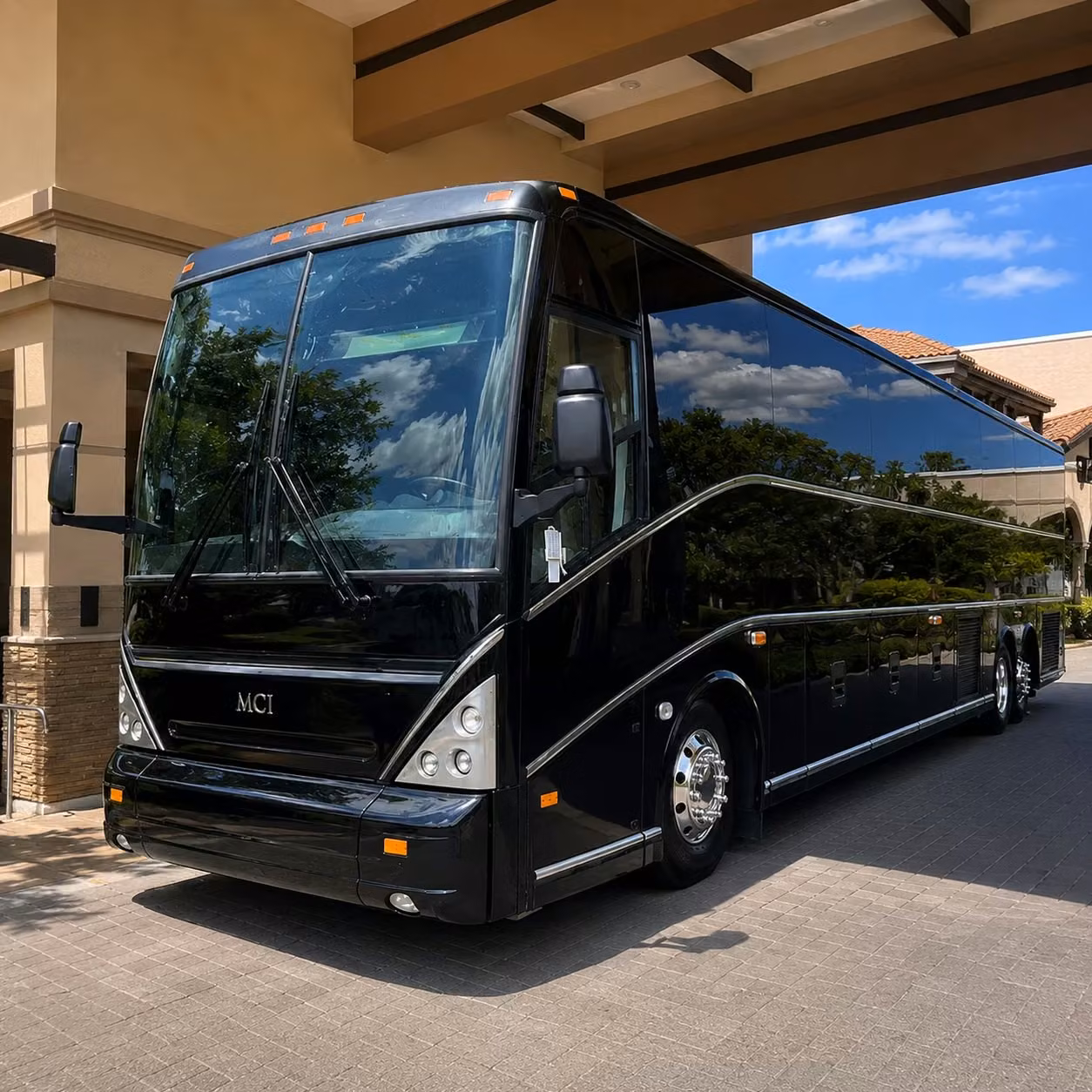 south fulton charter buses for dod contractors and agency shuttles